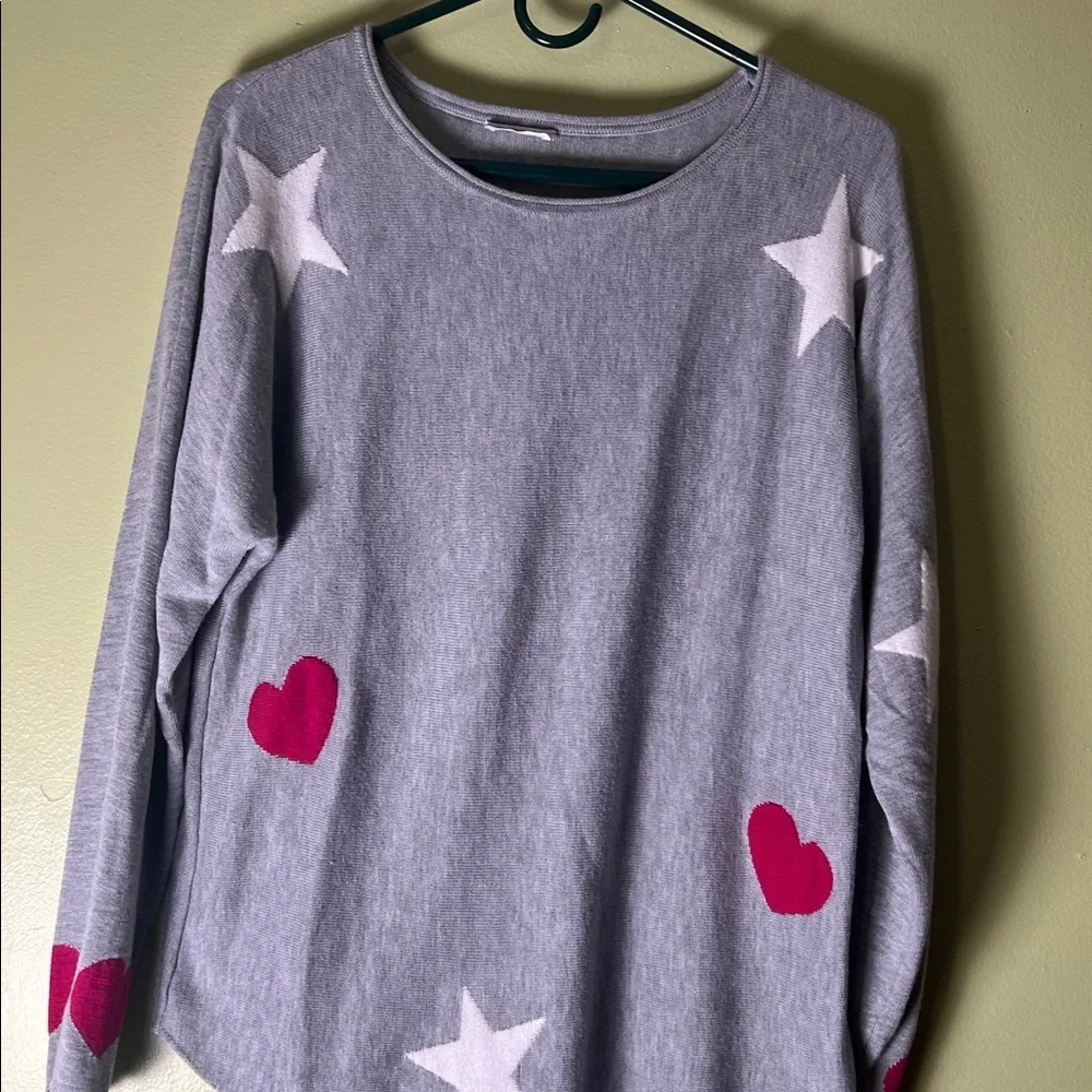 Britney Gray Sweater with Stars and Hearts